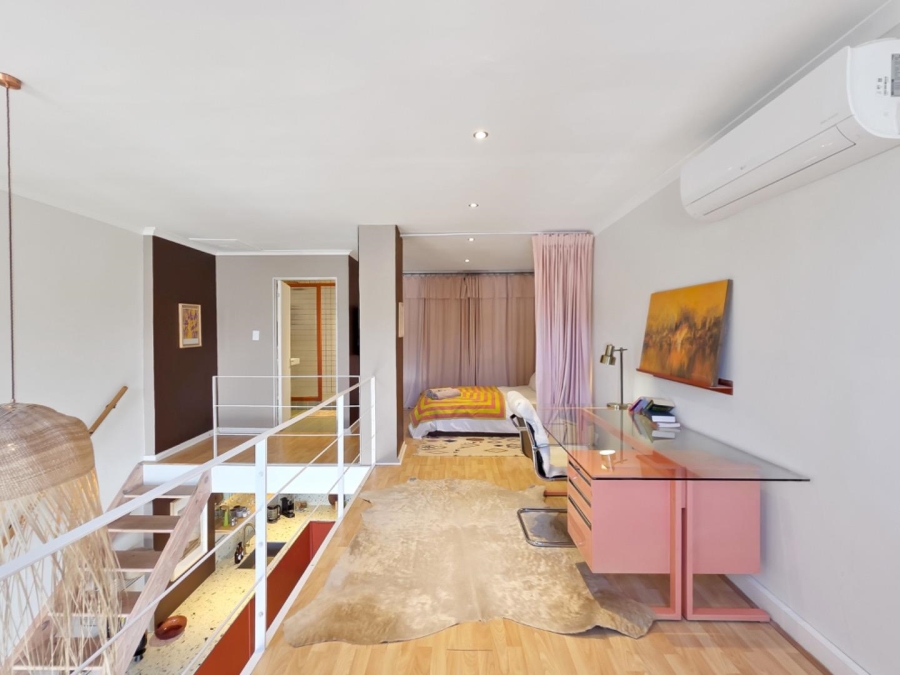 1 Bedroom Property for Sale in Cape Town City Centre Western Cape